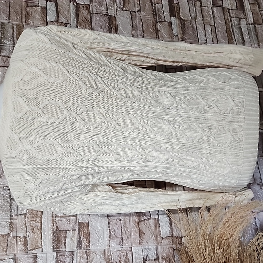 Talbots Elegant Cream Cable Knit Sweater - Picture 2 of 10